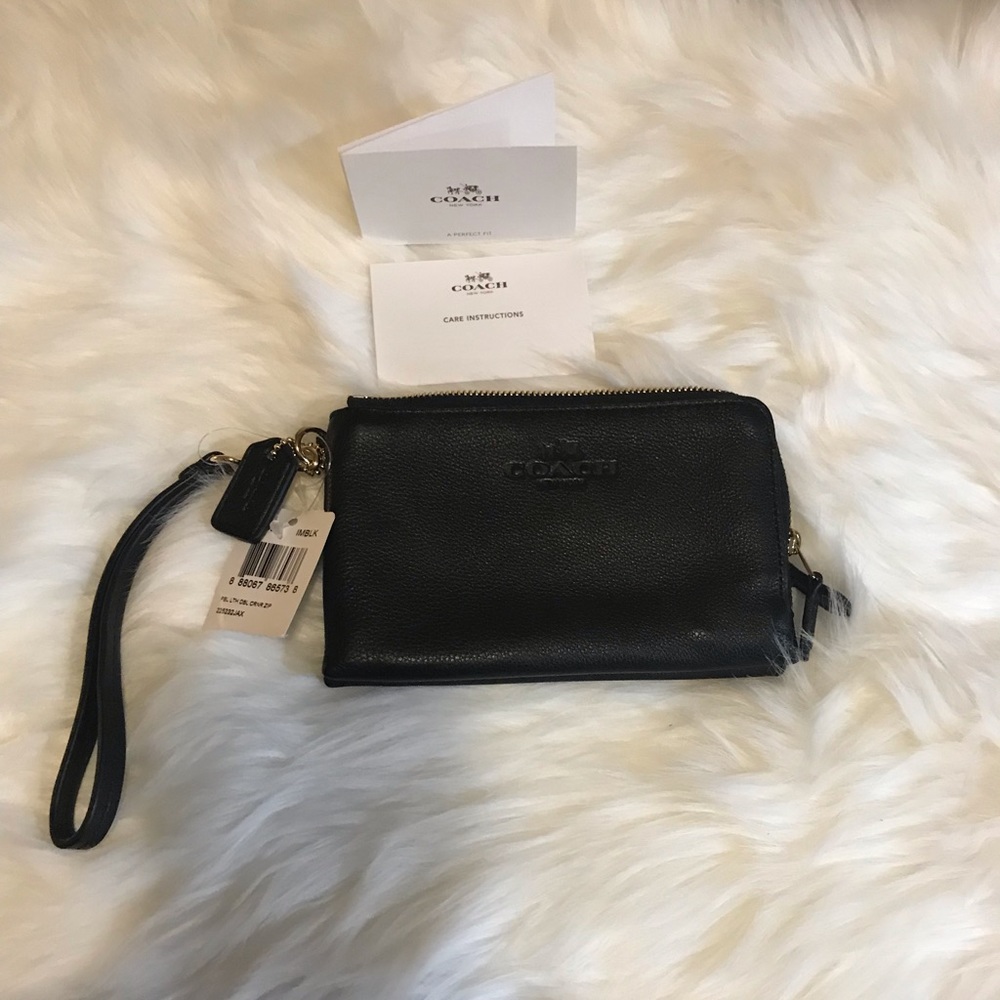 COACH Double Zip Black Leather Wristlet-NWT